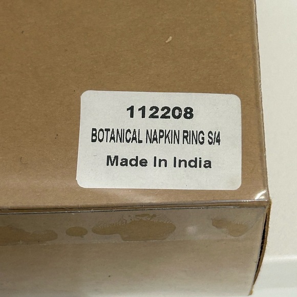 Michael Aram Forging New Traditions Botanical Leaf 4 Napkin Rings - Picture 3 of 4